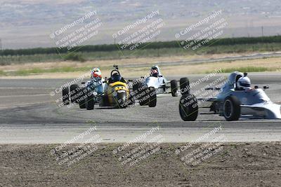 media/Jun-01-2024-CalClub SCCA (Sat) [[0aa0dc4a91]]/Group 4/Race/